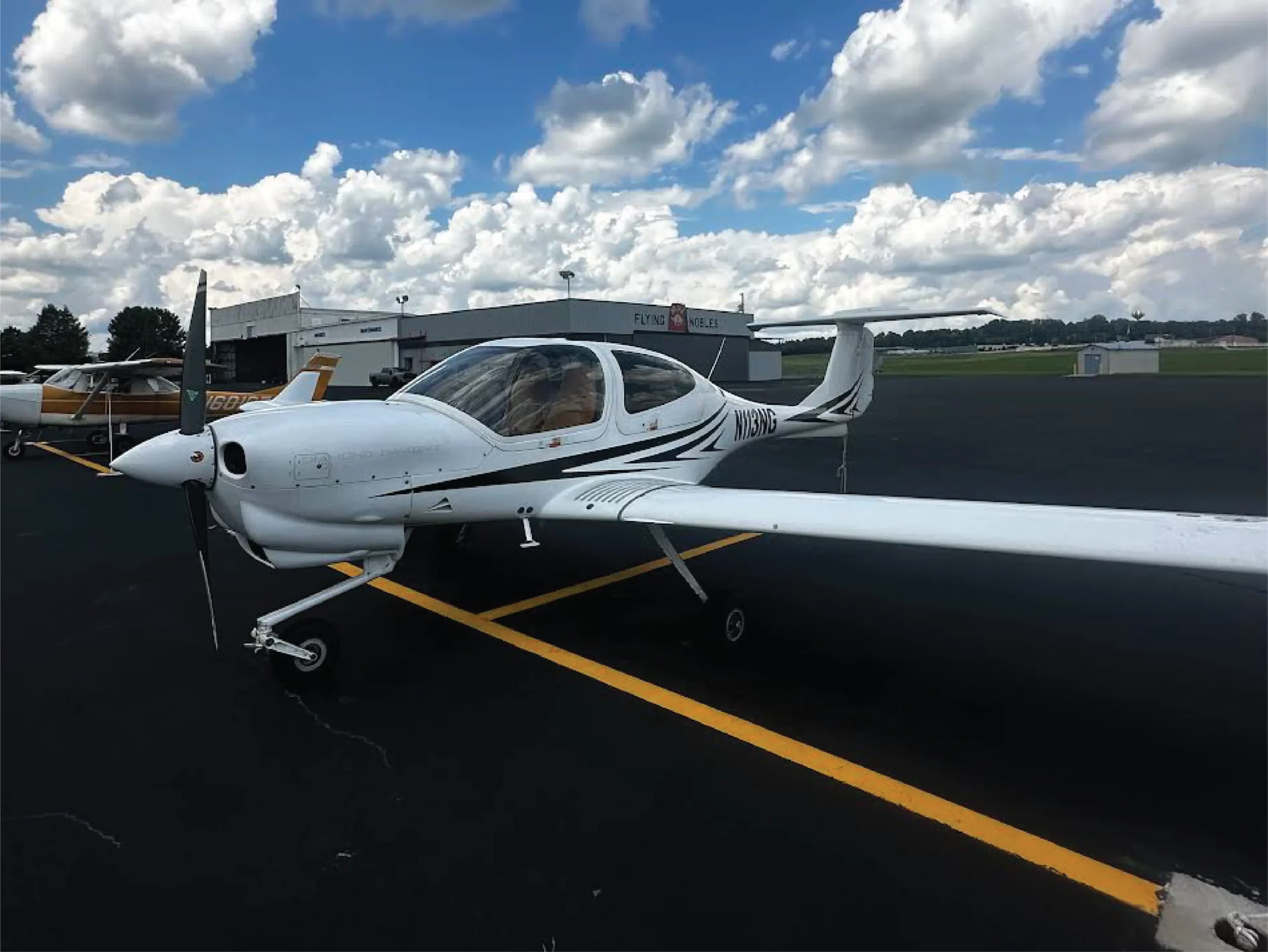 plane image 1